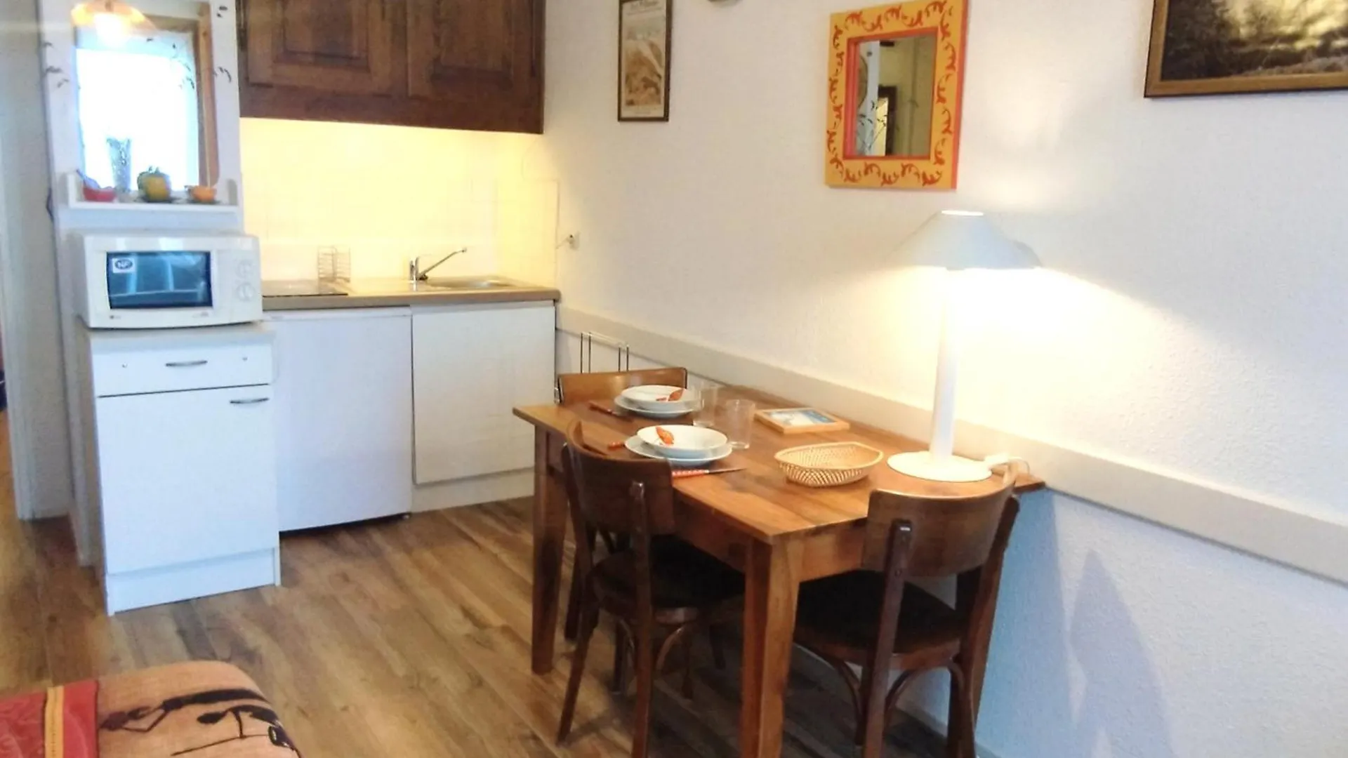 Charmant Studio Renove Au Coeur De Prapoutel - Fr-1-771-26 Les Adrets 0*,